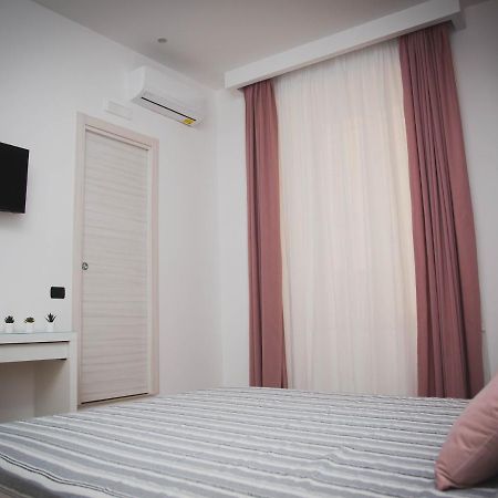 Tere Suite Νάπολη Εξωτερικό φωτογραφία